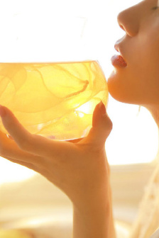 胸大的姑娘韩剧播放视频